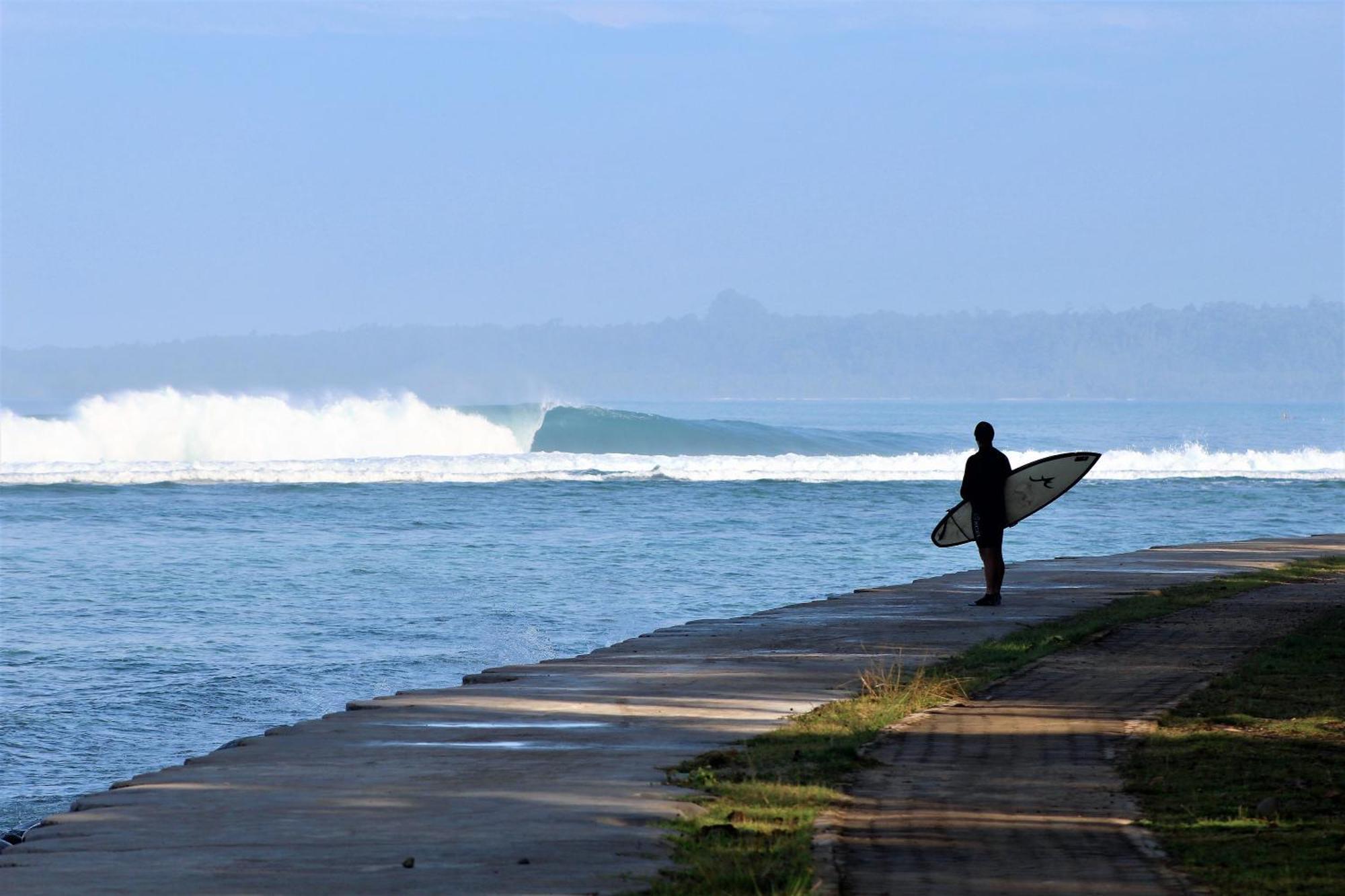 Sumatra Surf Resort Biha Exterior photo