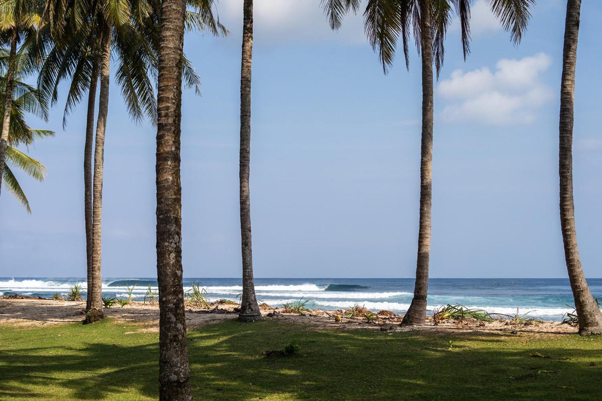 Sumatra Surf Resort Biha Exterior photo